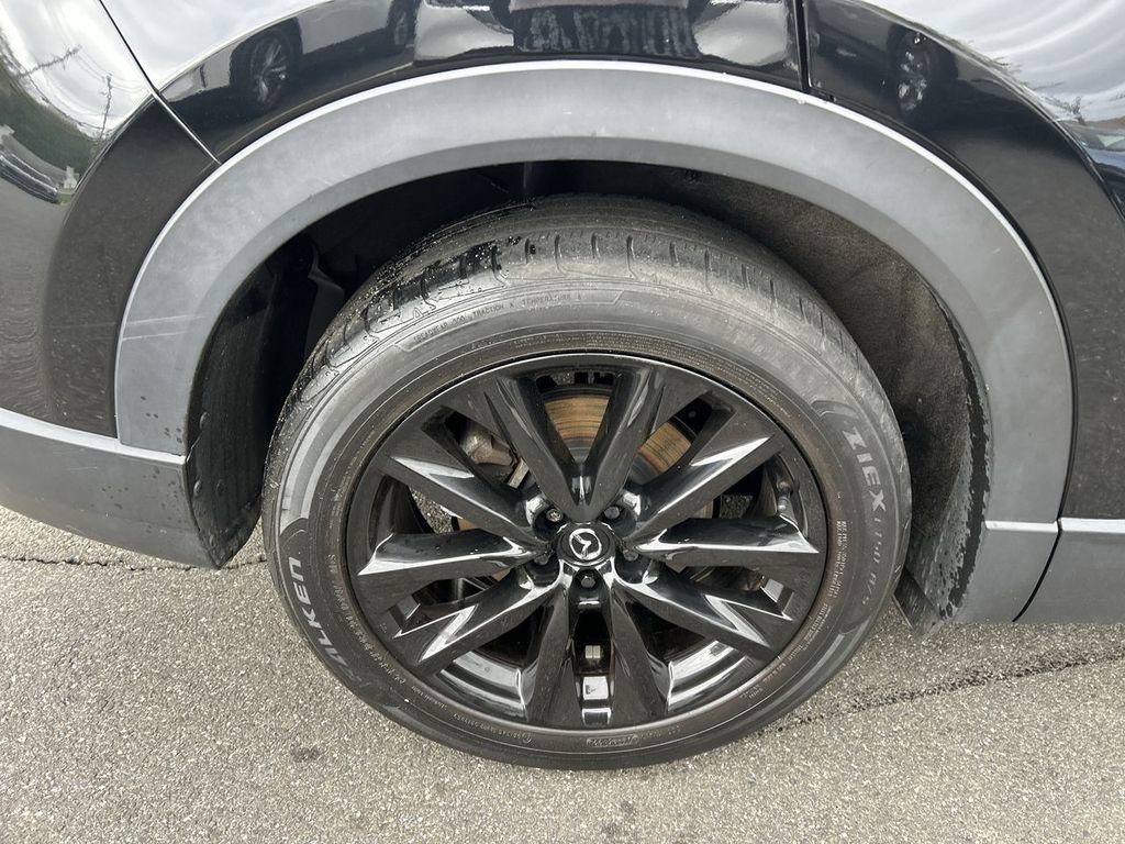 Used 2023 MAZDA CX-9 Touring Plus AWD/4WD image 12