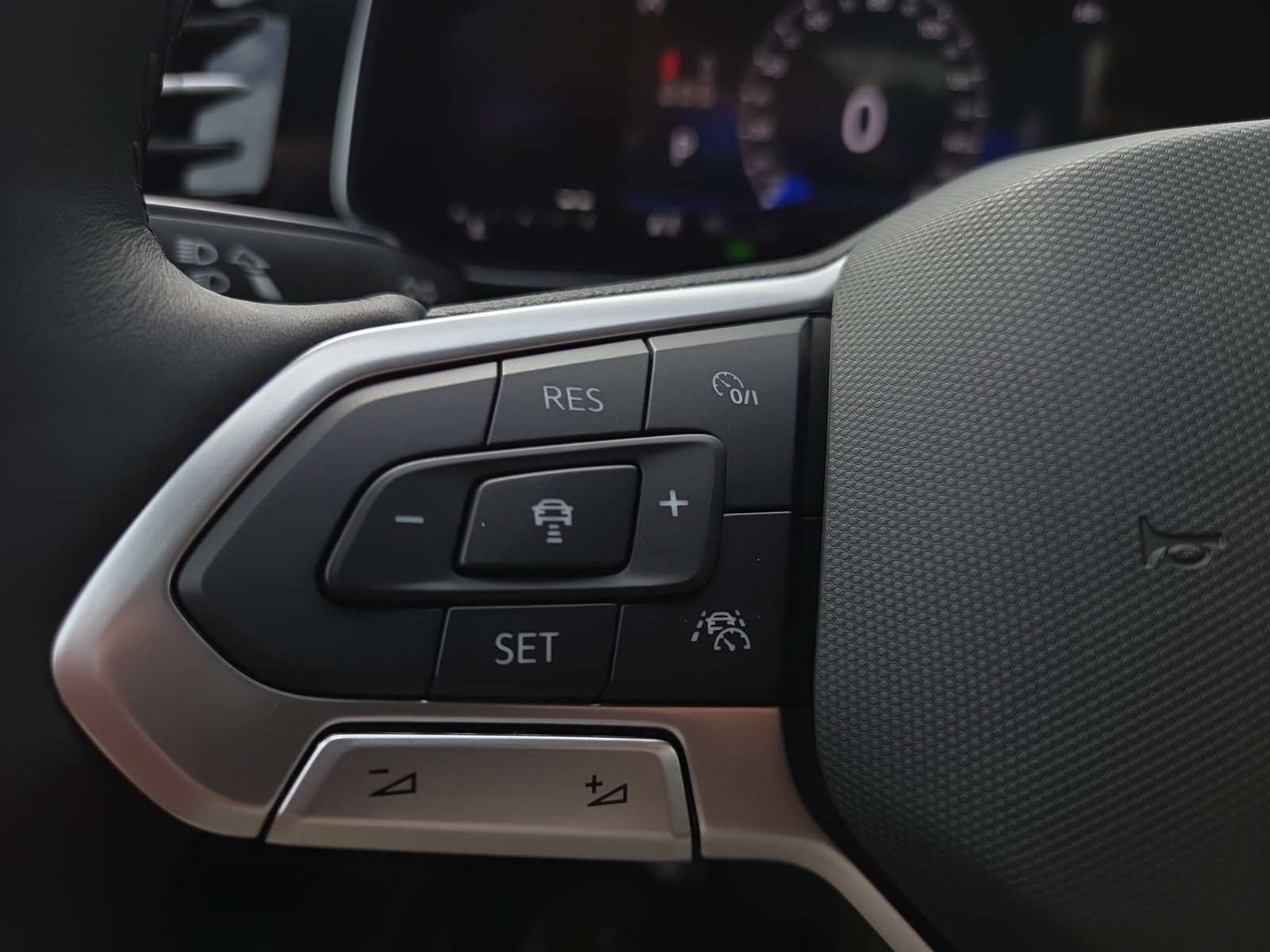 New 2027 Volkswagen Jetta Sport FWD image 23