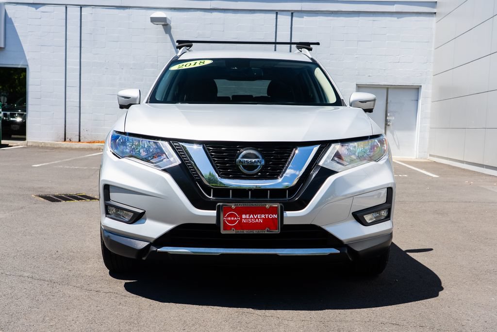 Used 2018 Nissan Rogue SL AWD/4WD image 2