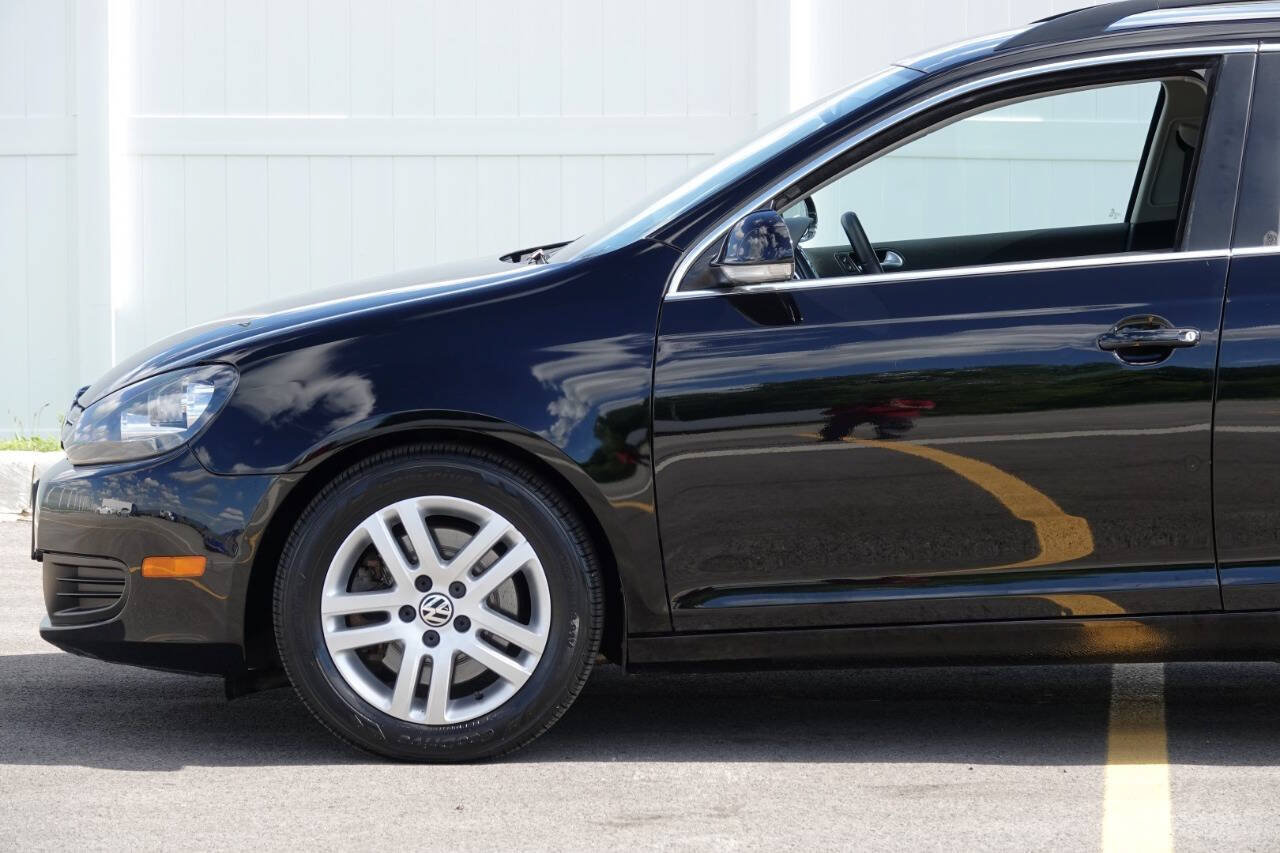 Used 2013 Volkswagen Jetta TDI FWD image 12