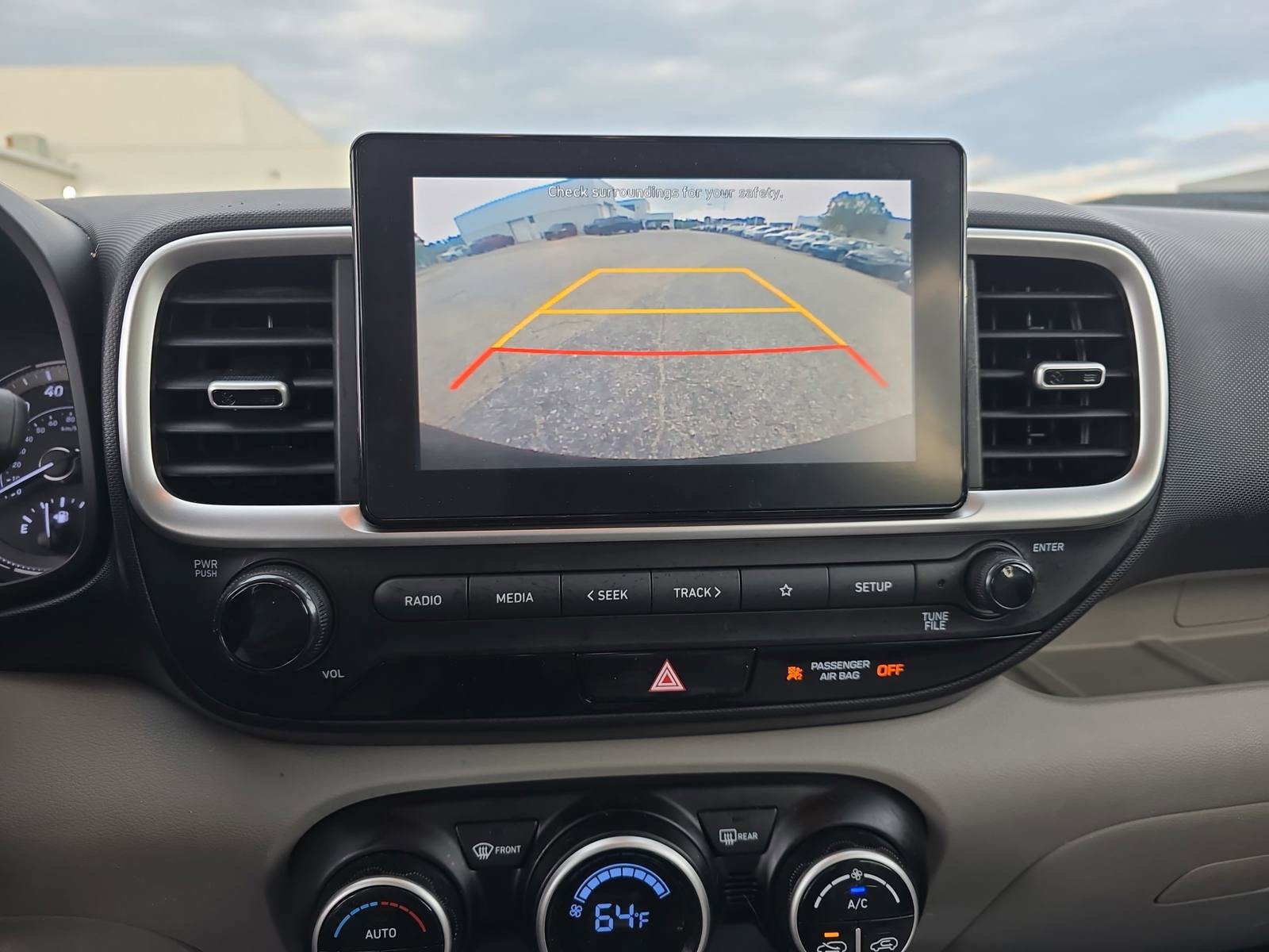 Used 2022 Hyundai Venue SEL w/ Cargo Package FWD image 26
