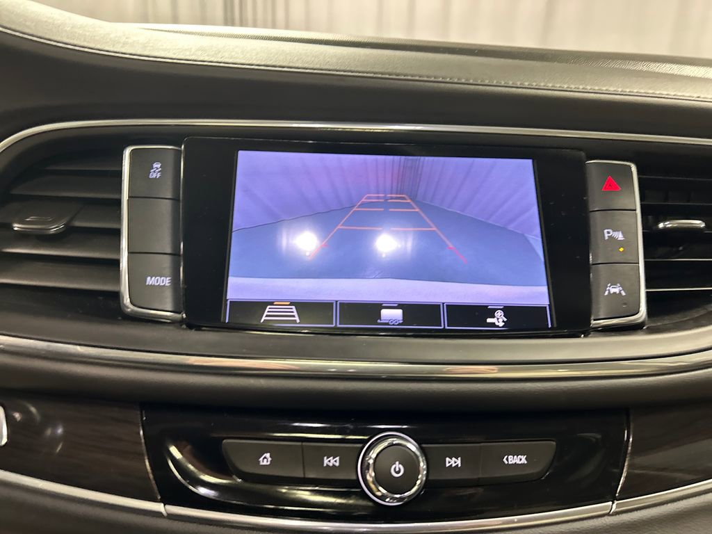 Used 2020 Buick Enclave Premium w/ Sun and Sites Package FWD image 18