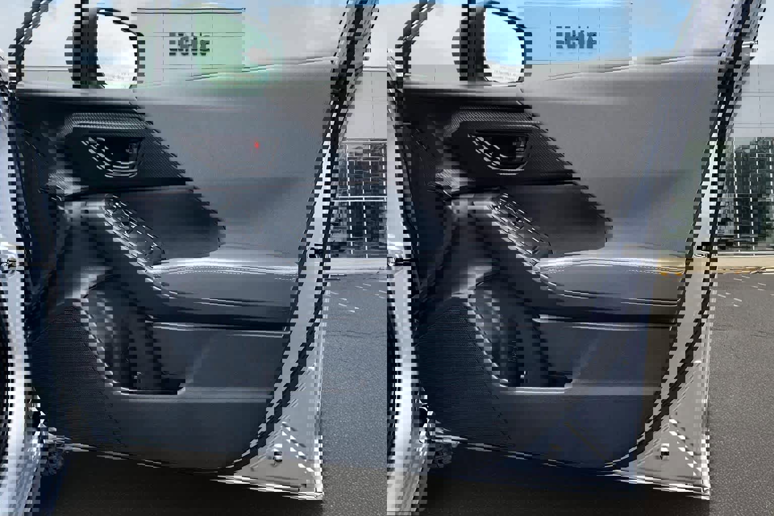 Used 2024 Subaru Crosstrek 2.0i Premium w/ Crosstrek Mirror Package image 29