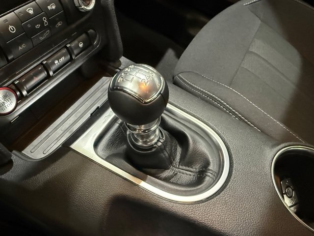 Used 2021 Ford Mustang GT RWD image 13