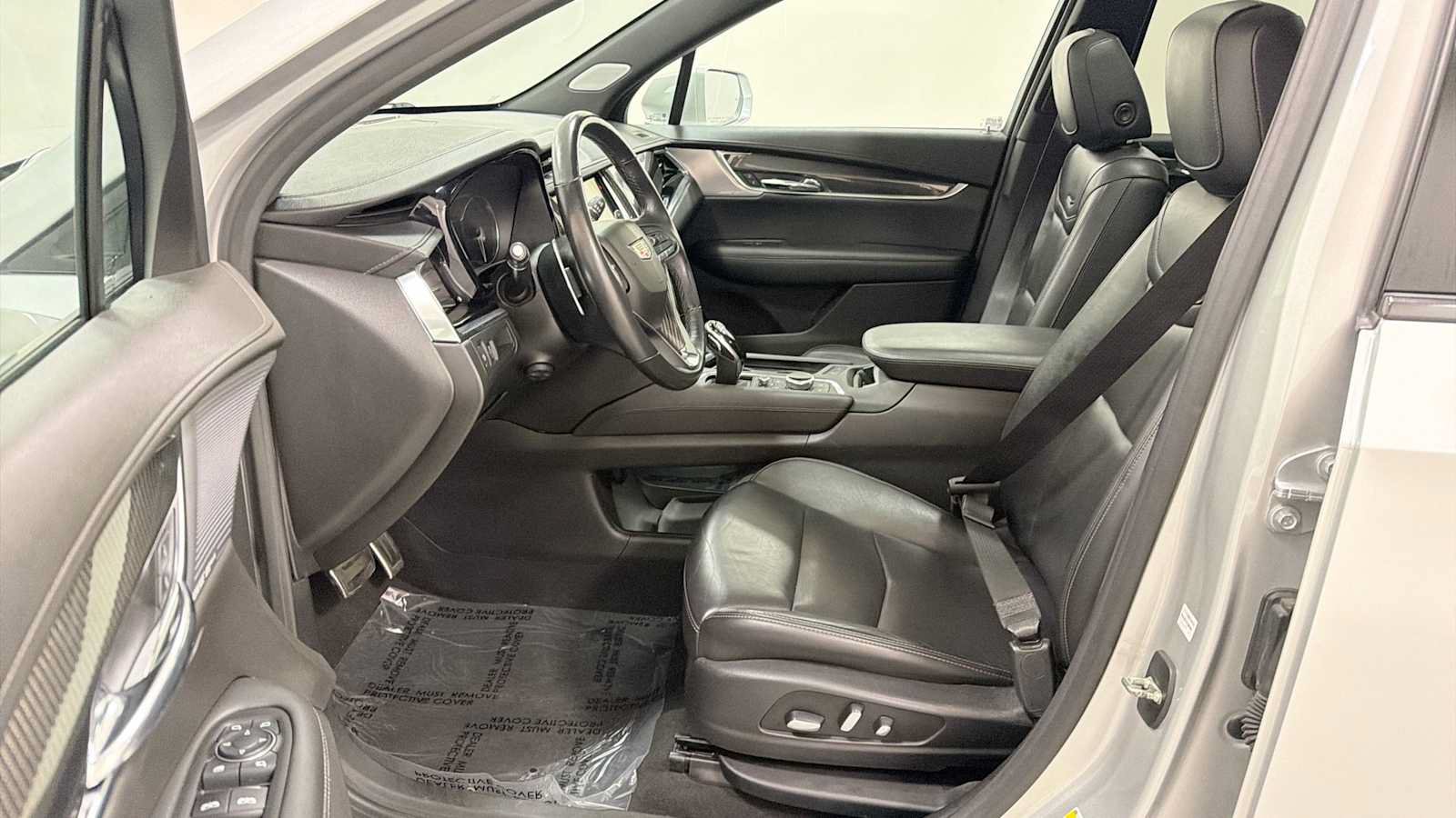 Used 2020 Cadillac XT6 Sport AWD/4WD image 13
