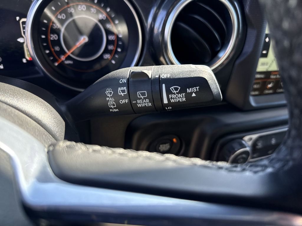 Used 2021 Jeep Wrangler Unlimited Sahara image 18