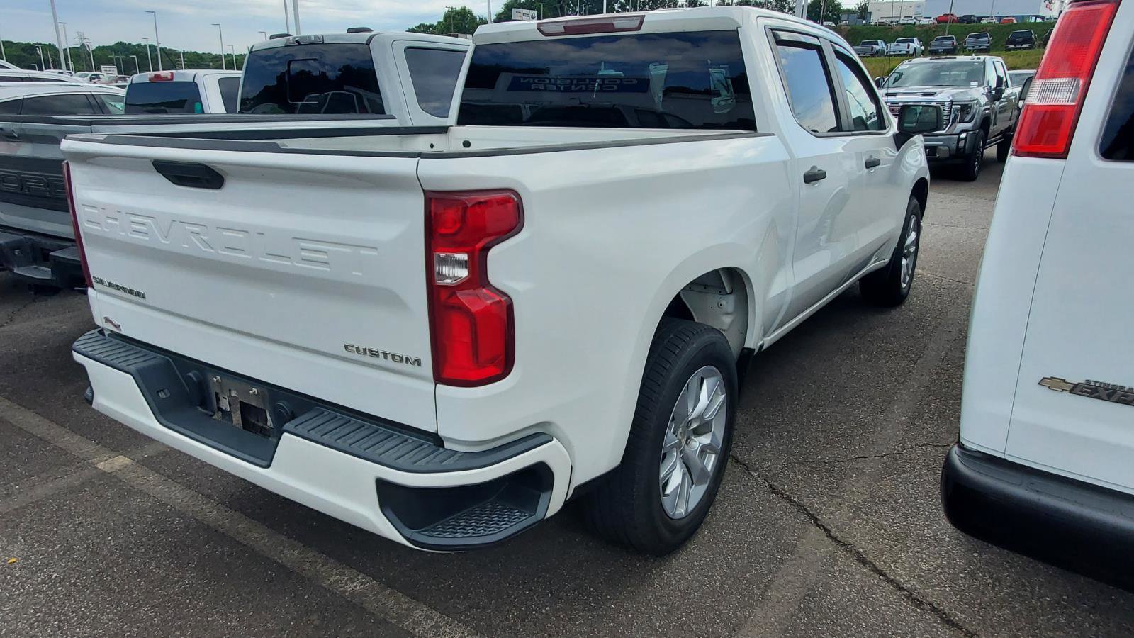 Used 2019 Chevrolet Silverado 1500 Custom RWD image 9