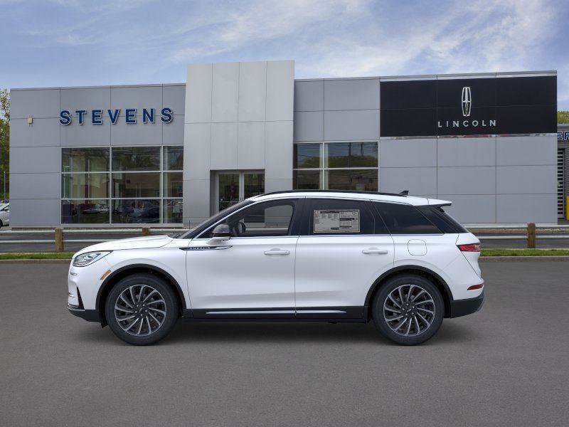 New 2026 Lincoln Corsair Reserve image 4