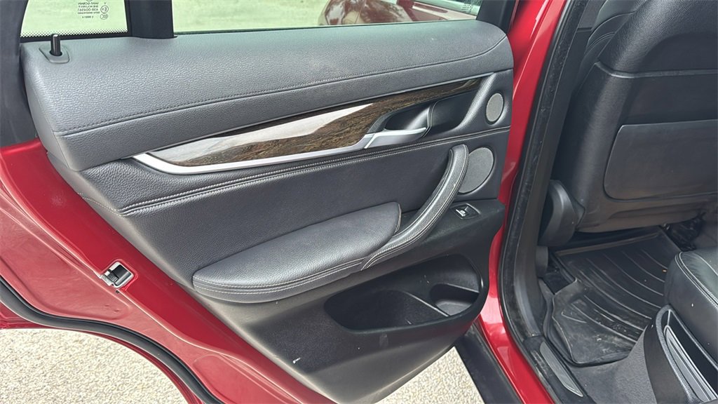 Used 2018 BMW X6 sDrive35i image 21