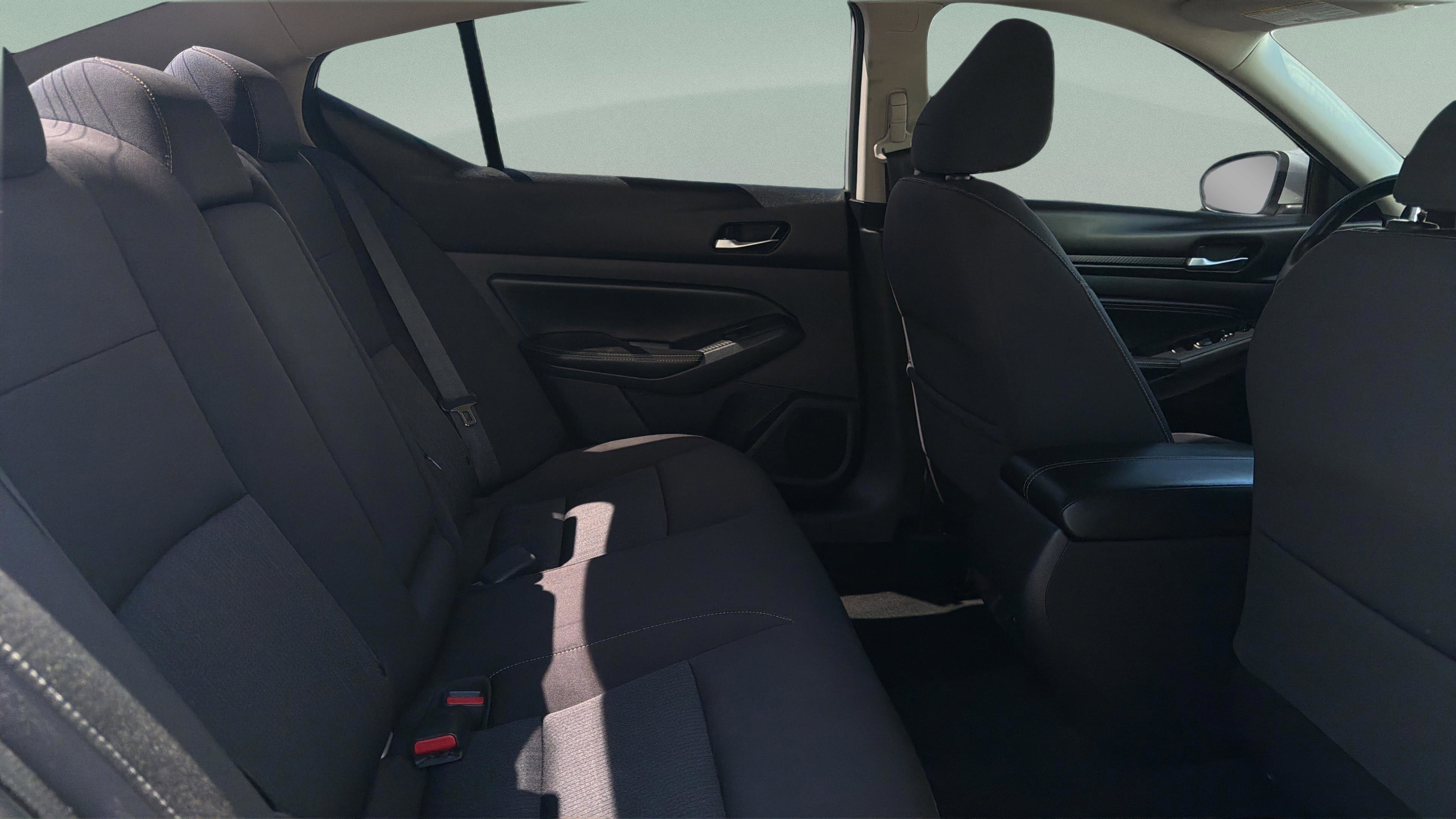 Used 2020 Nissan Altima 2.5 S FWD image 20
