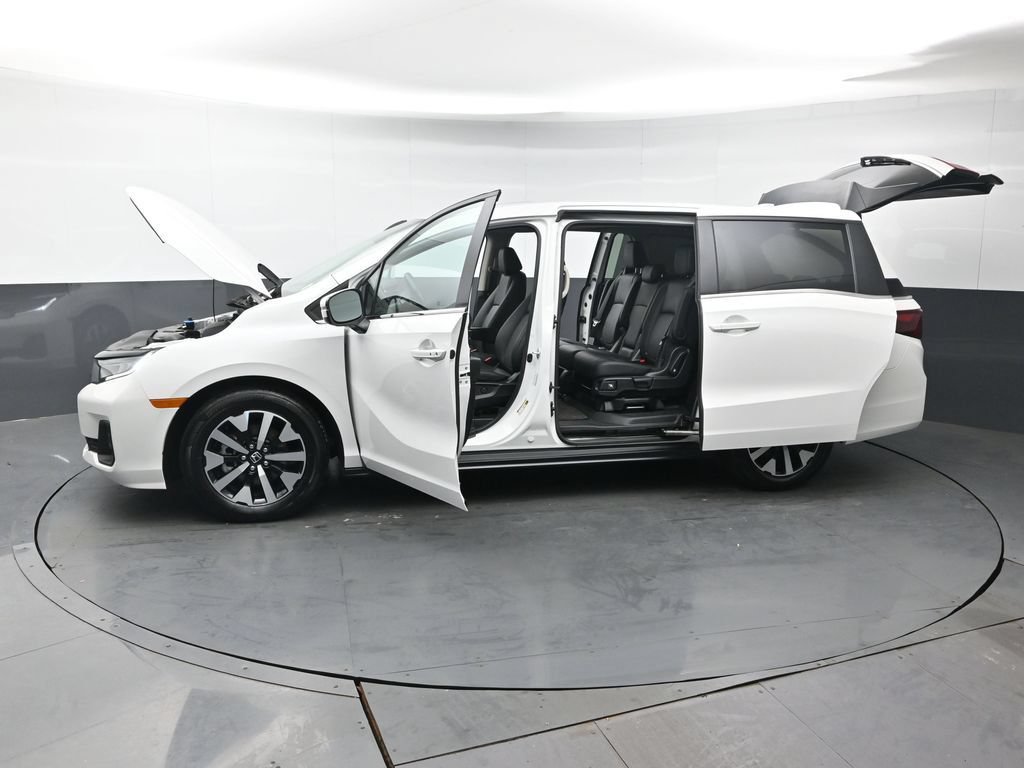 Certified 2025 Honda Odyssey EX-L image 47