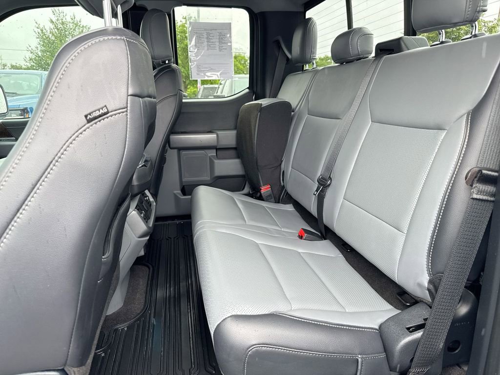 Used 2021 Ford F150 Lariat w/ Equipment Group 502A High image 4