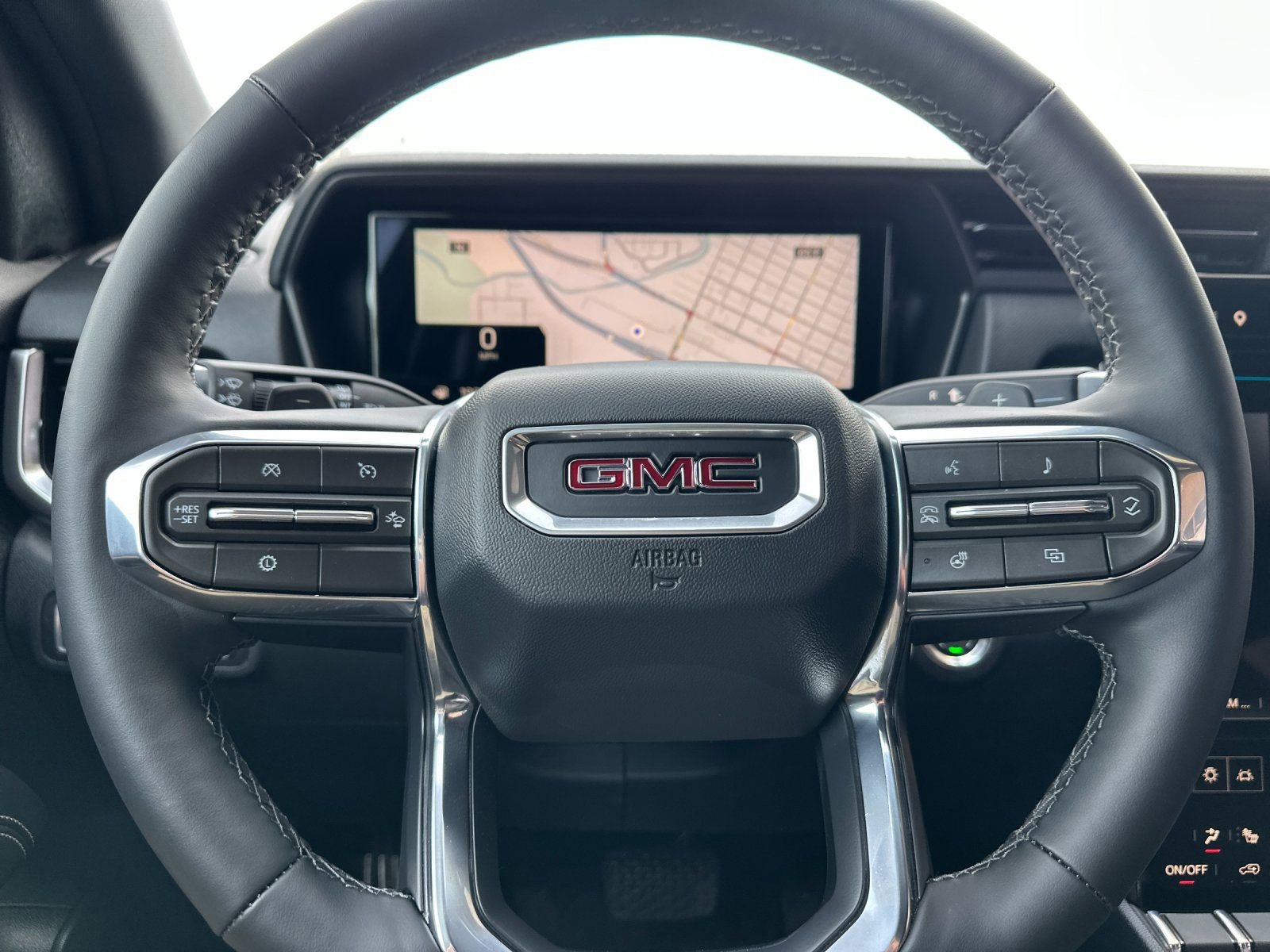 Used 2026 GMC Terrain Elevation image 23