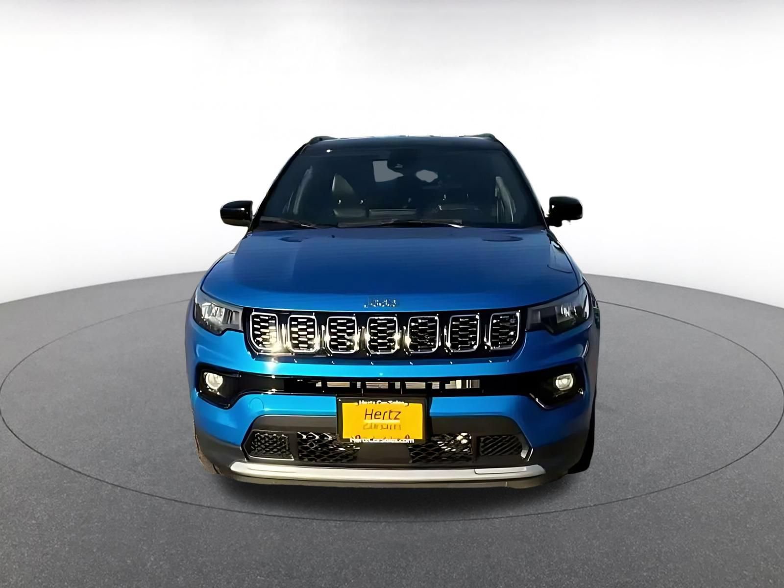 Used 2025 Jeep Compass Limited AWD/4WD image 4