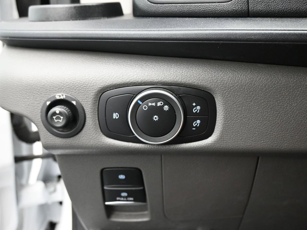 Certified 2022 Ford Transit 350 XLT image 12