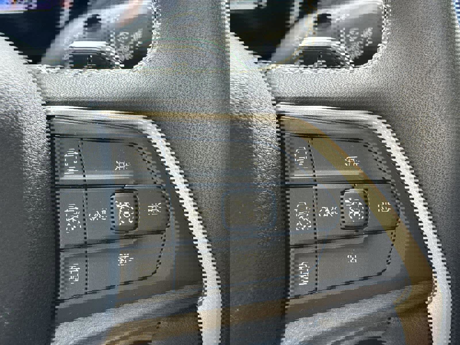 Used 2022 Jeep Grand Cherokee Limited 4xe image 25