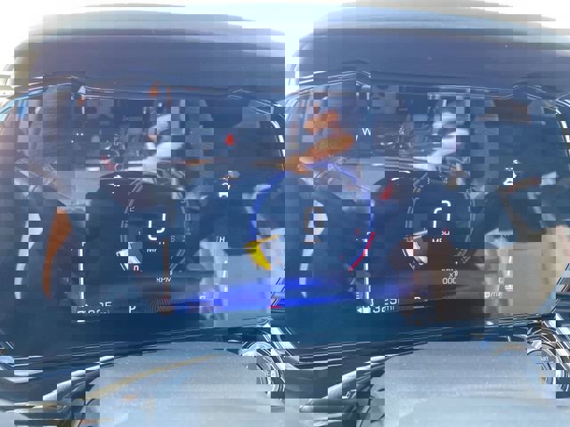 New 2026 Chevrolet Trax RS w/ Driver Confidence Package image 15