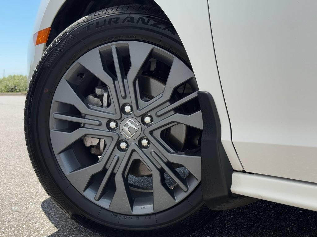 Used 2025 Honda Odyssey Touring image 29