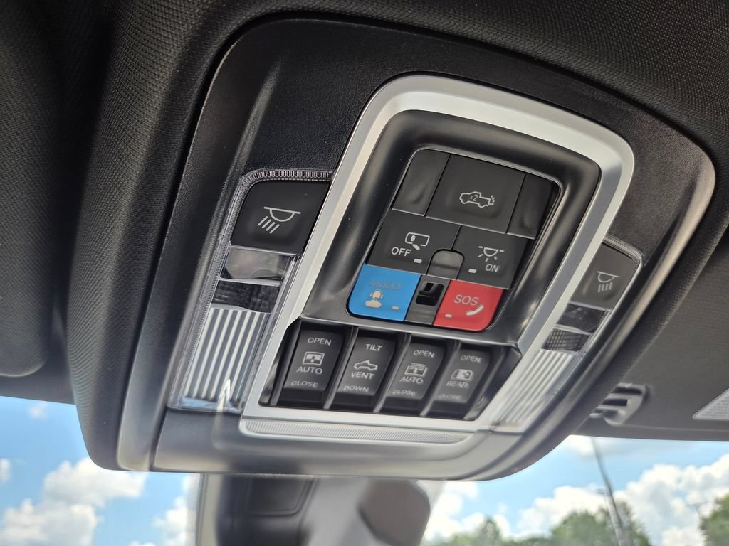 New 2026 RAM 1500 Laramie w/ Night Edition AWD/4WD image 20