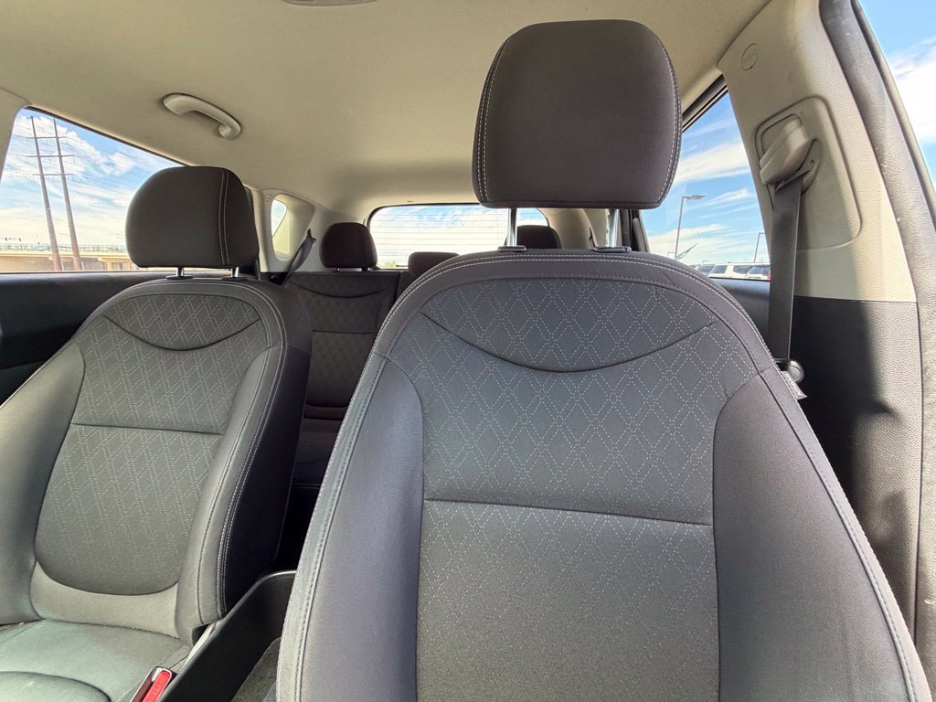Used 2017 Kia Soul FWD image 11