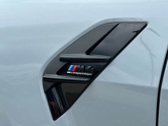 Used 2025 BMW M4 xDrive Competition AWD/4WD image 33