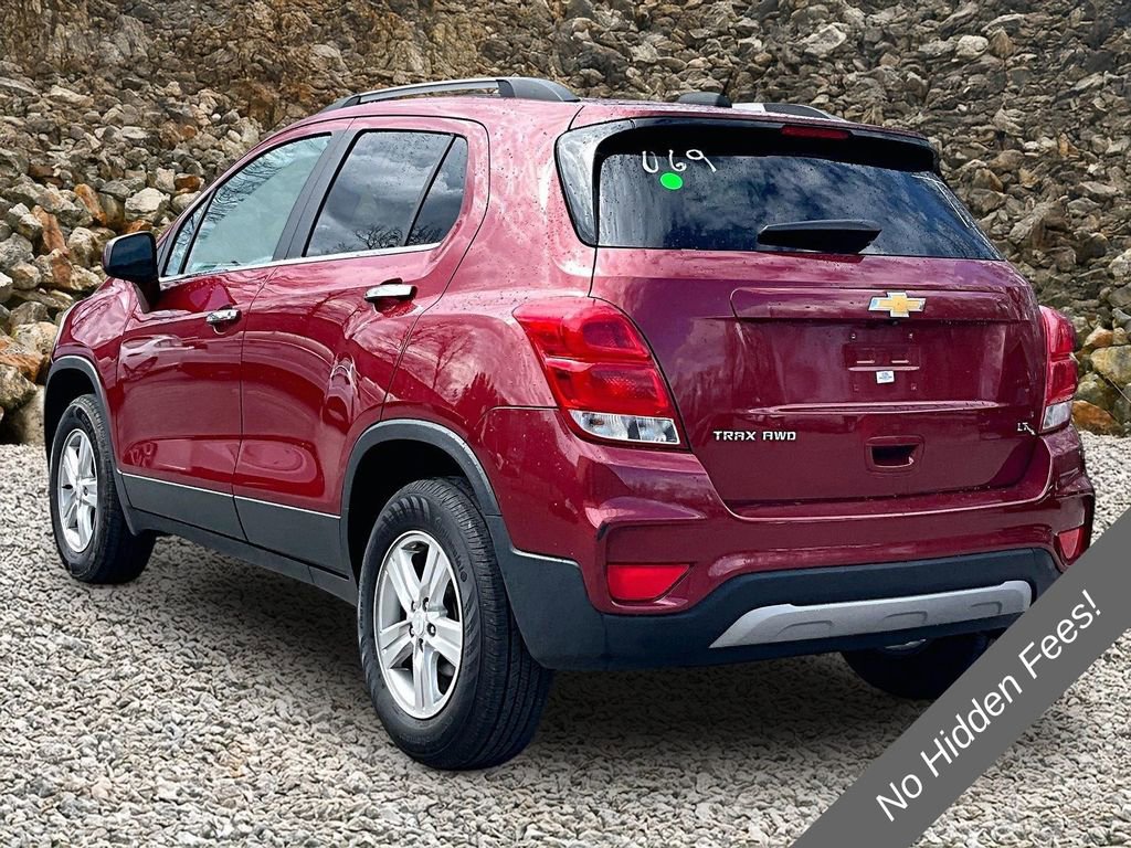 Used 2019 Chevrolet Trax LT w/ LT Convenience Package AWD/4WD image 11