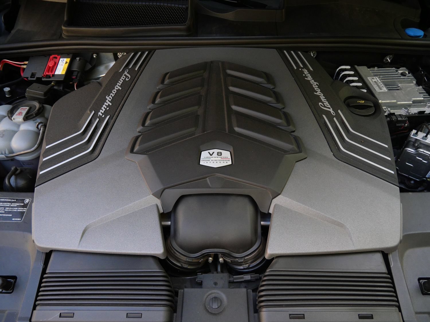 Used 2023 Lamborghini Urus S AWD/4WD image 27