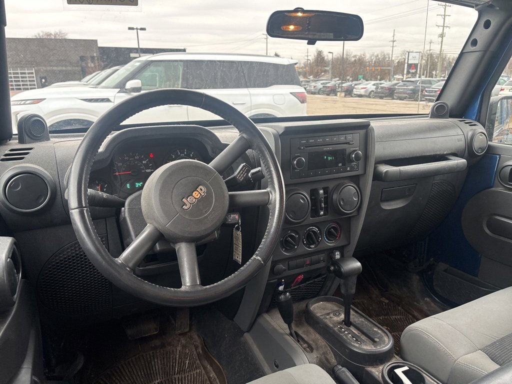 Used 2009 Jeep Wrangler X image 10