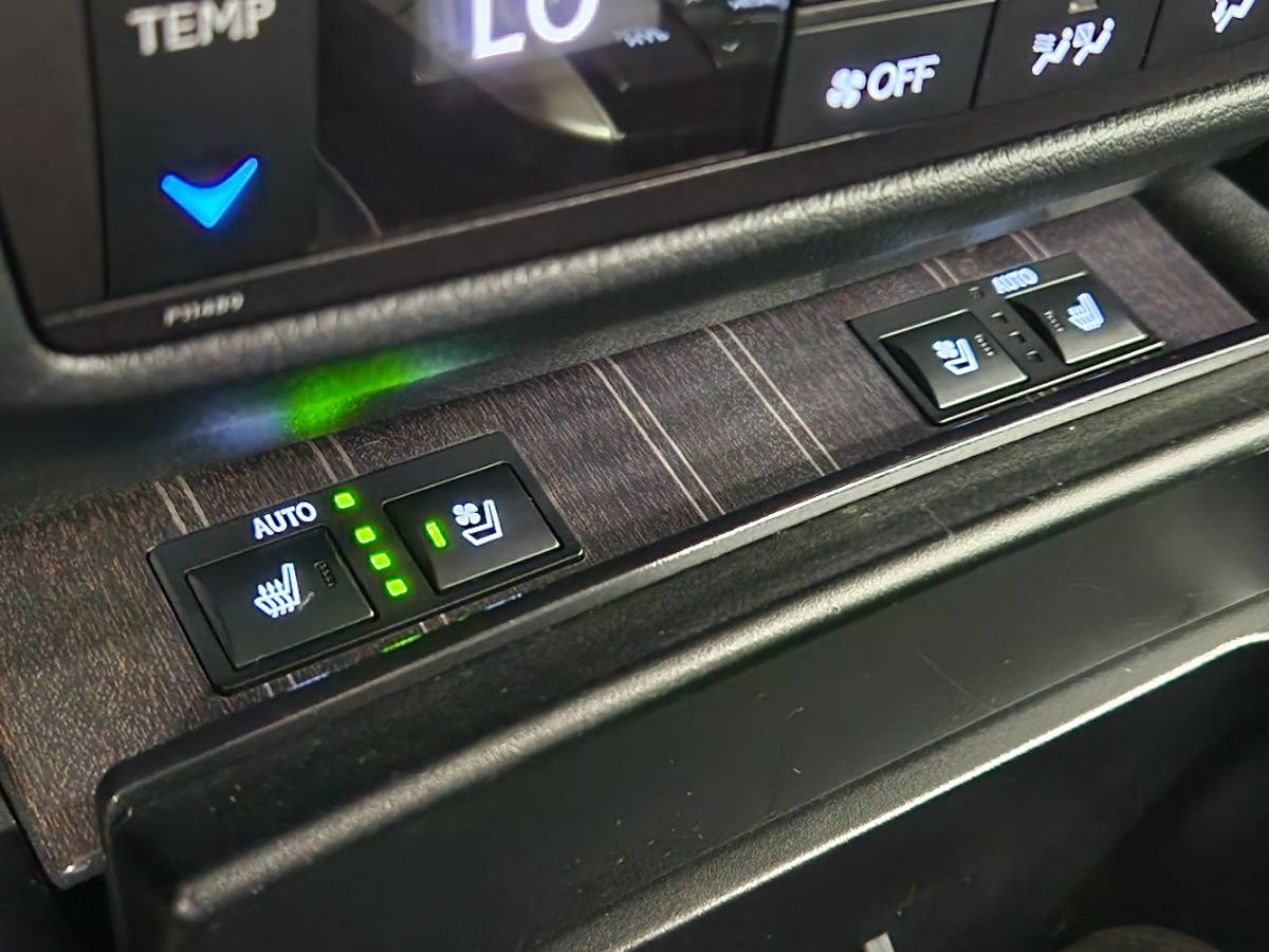 Used 2017 Lexus GS 350 RWD image 39