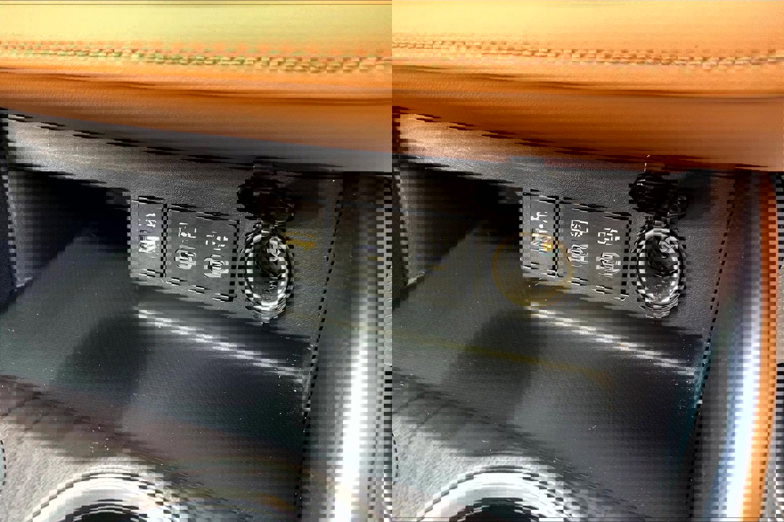 Used 2023 Toyota Highlander Platinum image 40