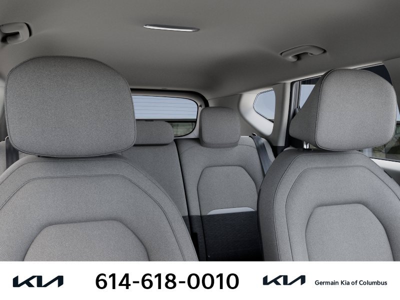 New 2027 Kia Seltos LX FWD image 30