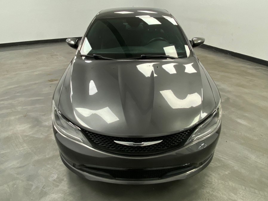 Used 2016 Chrysler 200 S w/ Comfort Group image 9