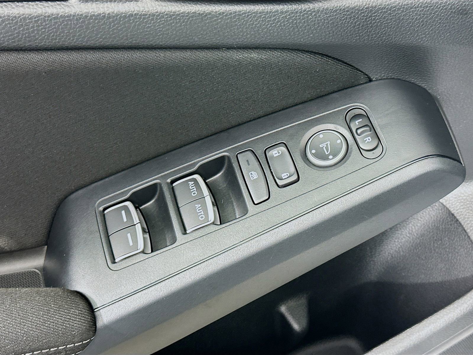 Used 2024 Honda Civic Sport image 18