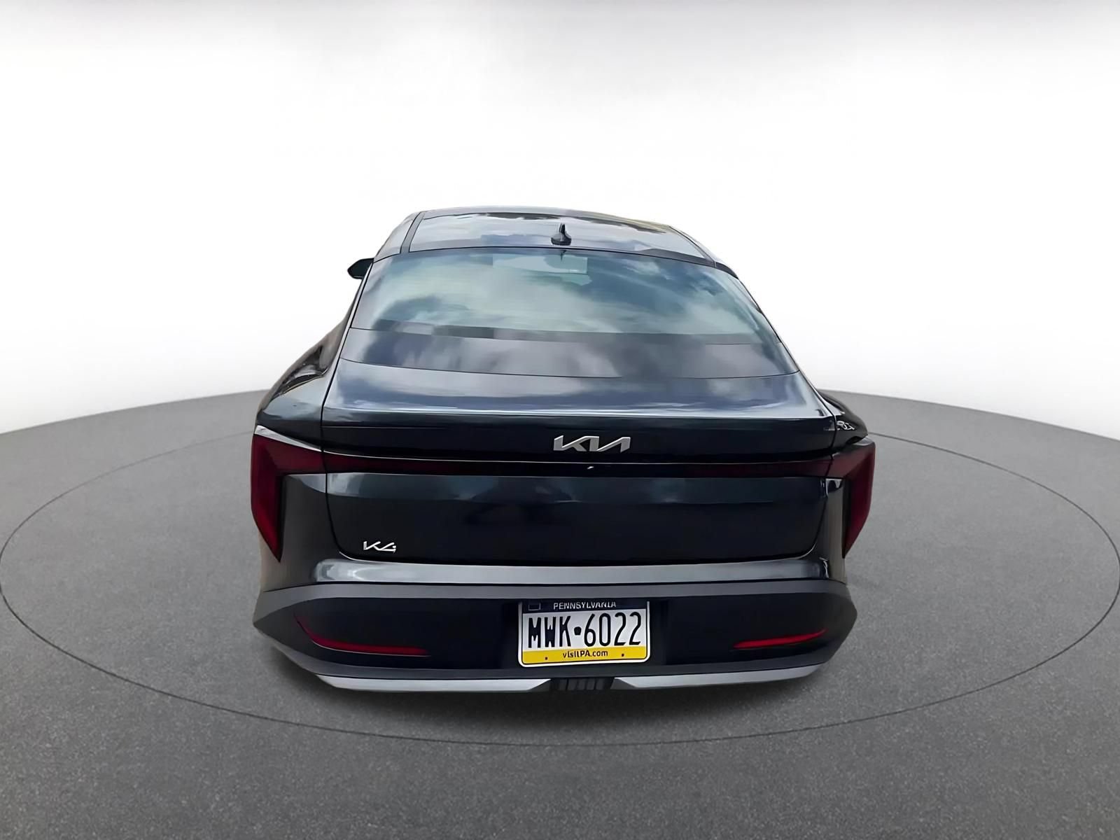 Used 2025 Kia K4 FWD image 6