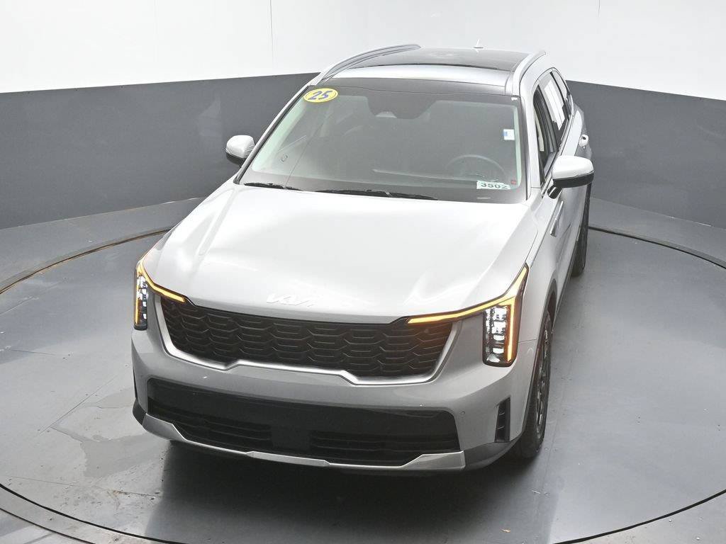 Used 2025 Kia Sorento S w/ Panoramic Sunroof Package FWD image 43
