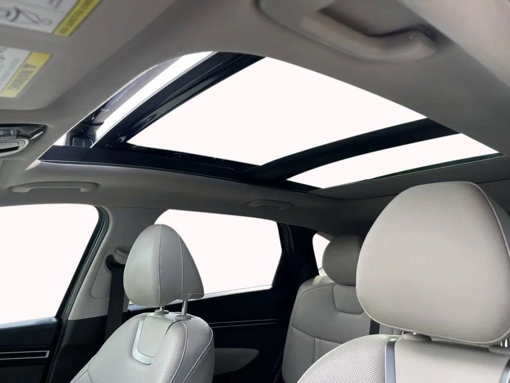 Used 2022 Hyundai Tucson Limited image 21