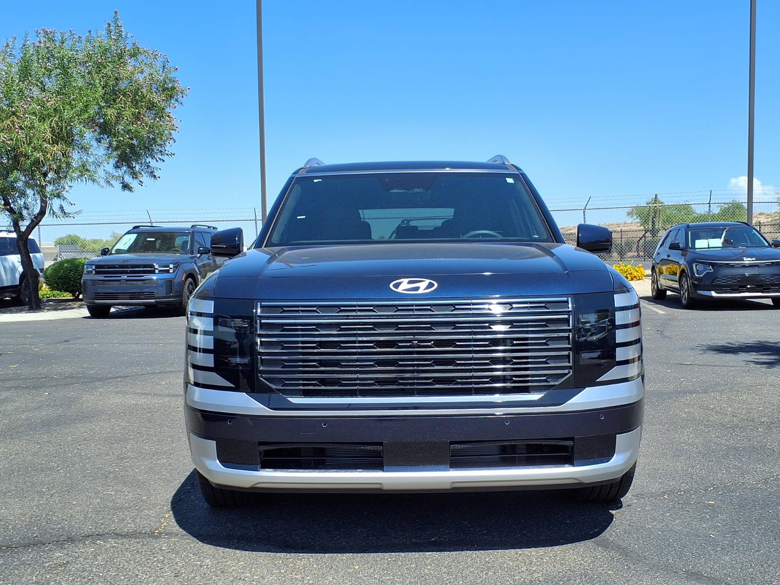 New 2026 Hyundai Palisade Calligraphy AWD/4WD image 2