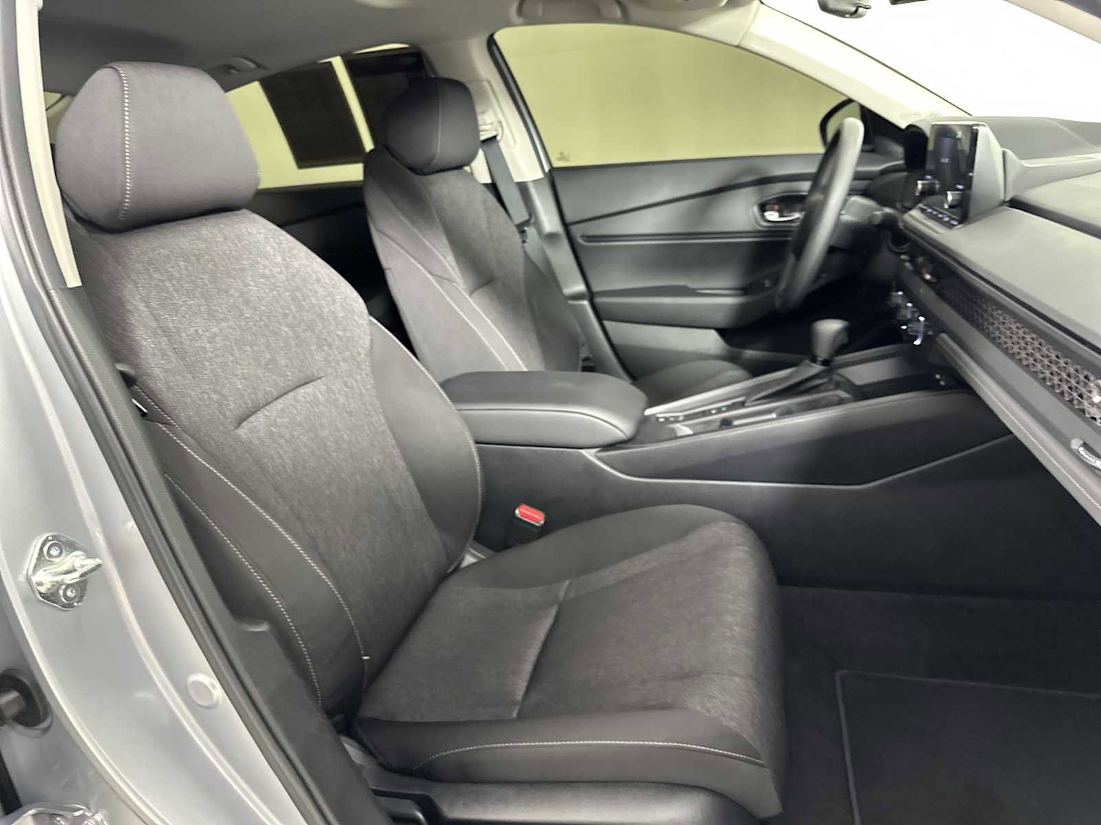 Used 2025 Honda Accord SE image 26