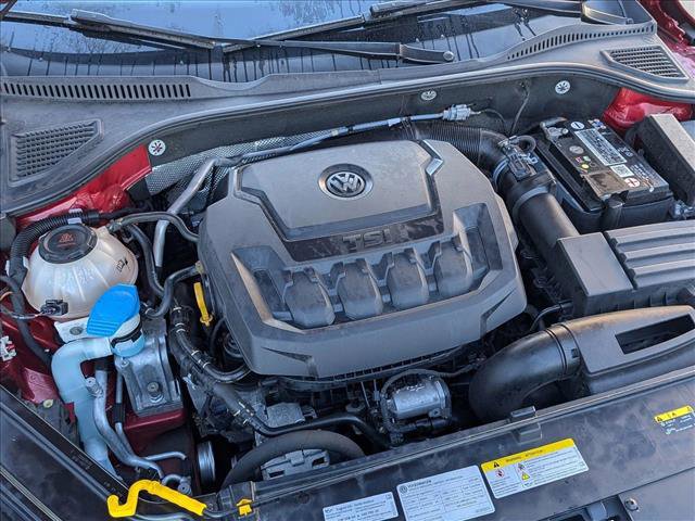 Used 2021 Volkswagen Passat 2.0T SE image 23