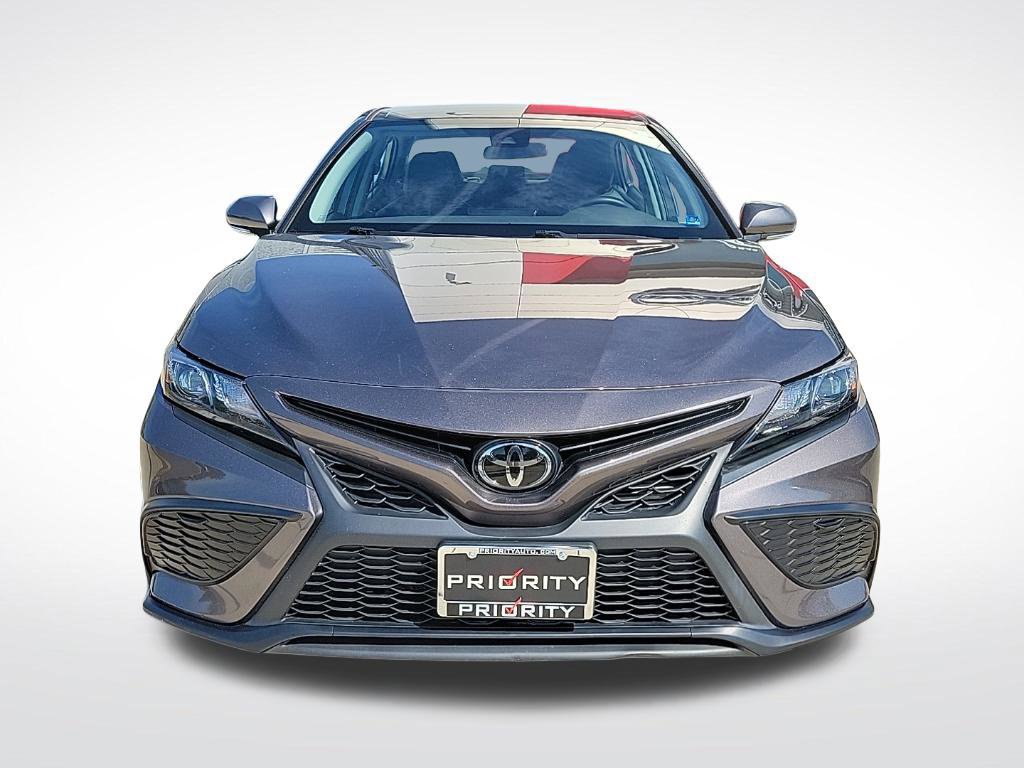 Used 2023 Toyota Camry SE FWD image 7