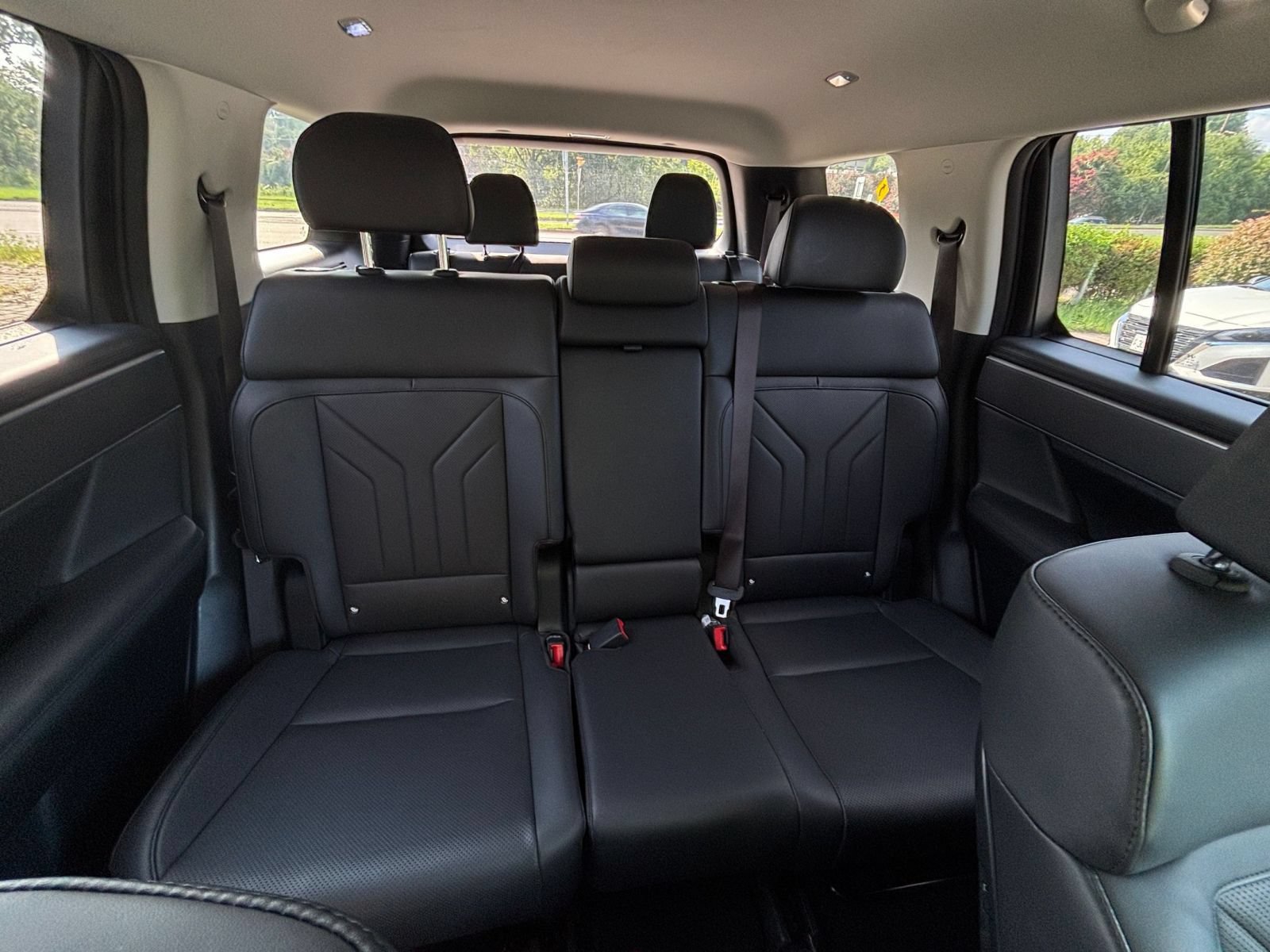 Used 2026 Hyundai Santa Fe SEL AWD/4WD image 40