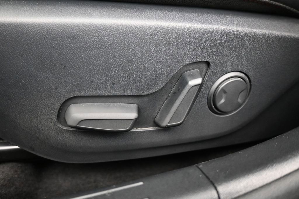 Used 2025 Kia K4 GT-Line w/ GT-Line Premium Package FWD image 12