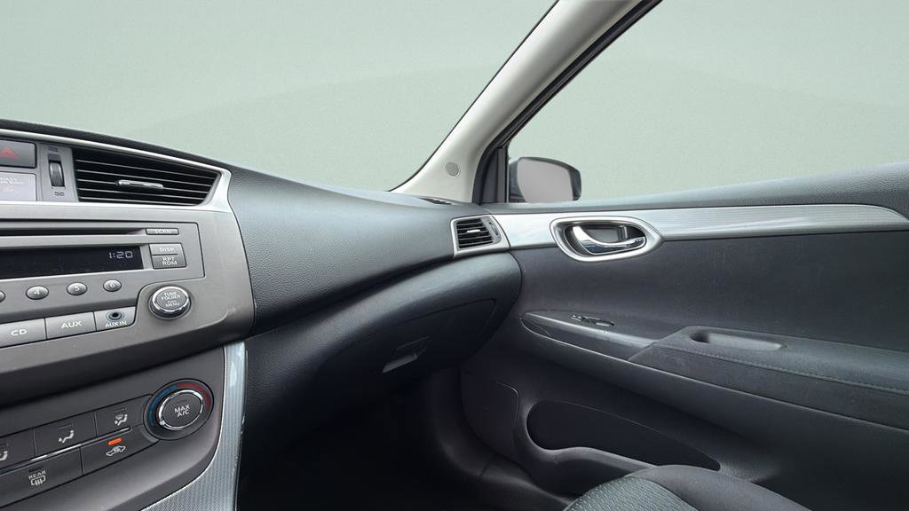 Used 2014 Nissan Sentra SR FWD image 14