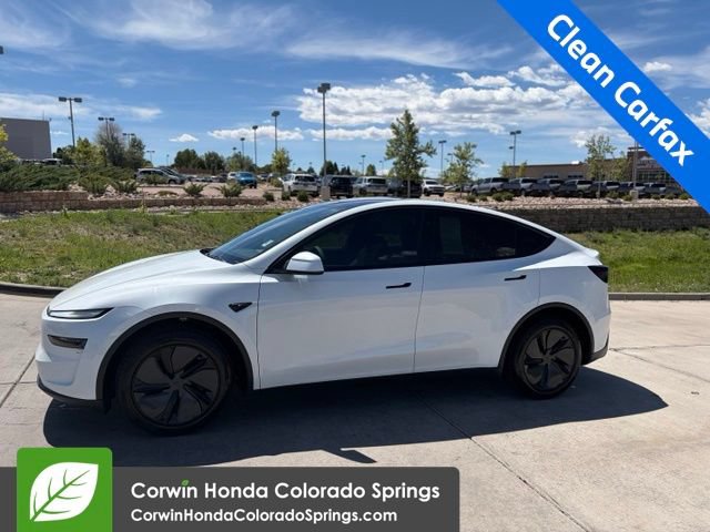 Used 2026 Tesla Model Y AWD image 2