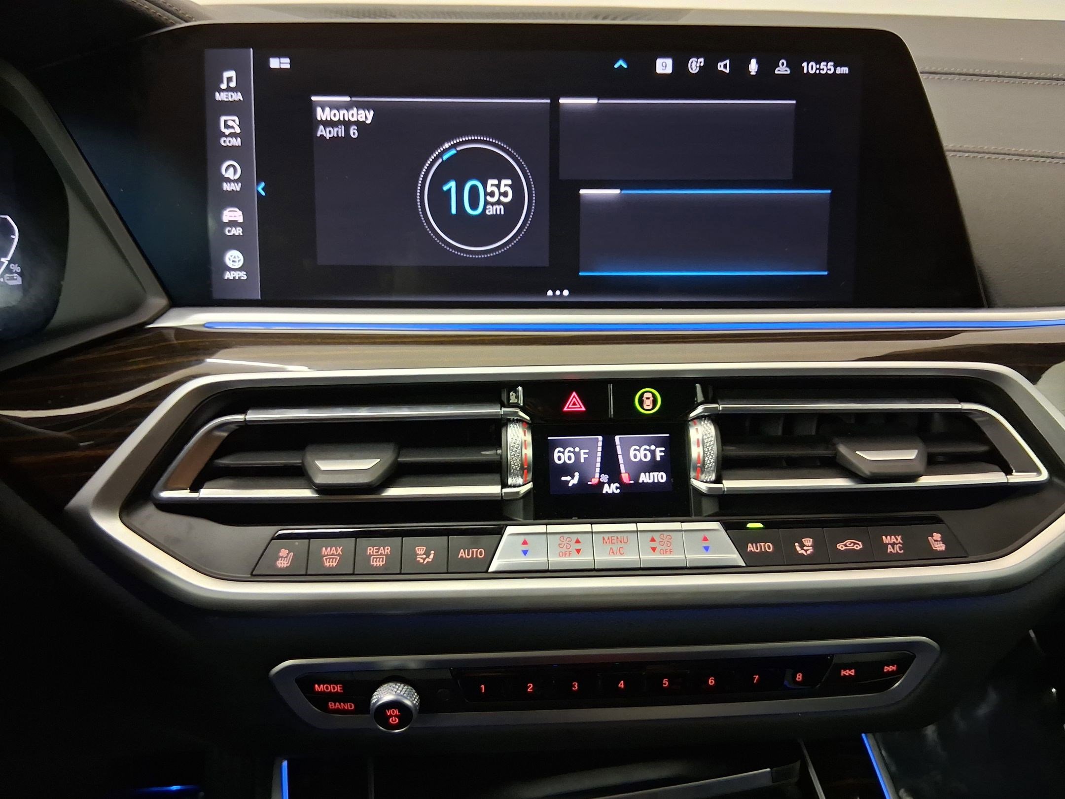 Certified 2023 BMW X5 xDrive45e w/ Luxury Seating Package AWD/4WD image 26