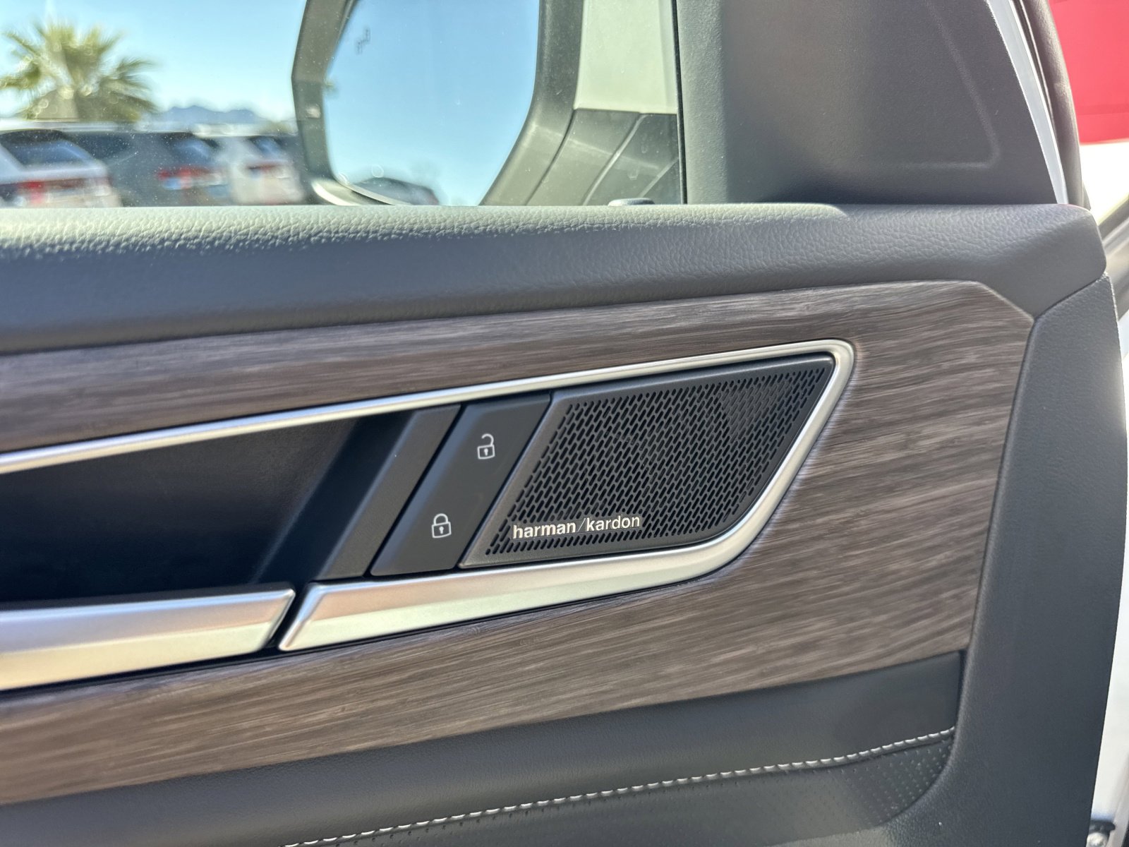 New 2026 Volkswagen Atlas SEL Premium R-Line image 16