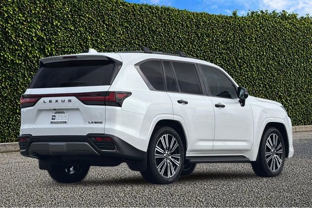 New 2026 Lexus LX 600 4WD w/ Luxury Package image 5