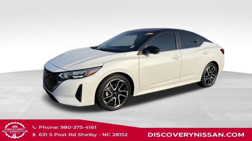 Certified 2025 Nissan Sentra SR w/ SR Premium Package FWD image 2