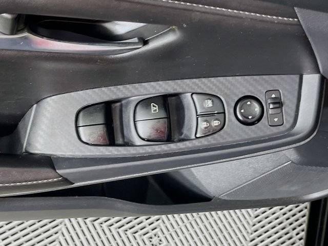 Used 2025 Nissan Sentra SV w/ All-Weather Package FWD image 18