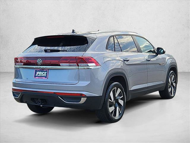 Used 2025 Volkswagen Atlas Cross Sport SE FWD image 5